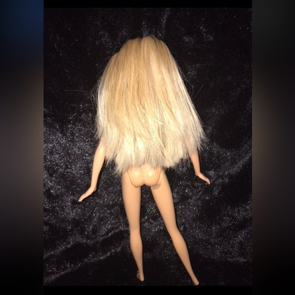 Happy Birthday Barbie 2009 PINK Happy Birthday Dress & 1988 Barbie by Mattel - Picture 7 of 12